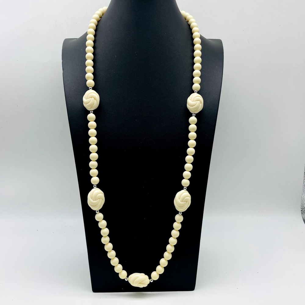Vintage Faux Pearl Rosebud Station Necklace Gold Tone Long Beaded Jewelry